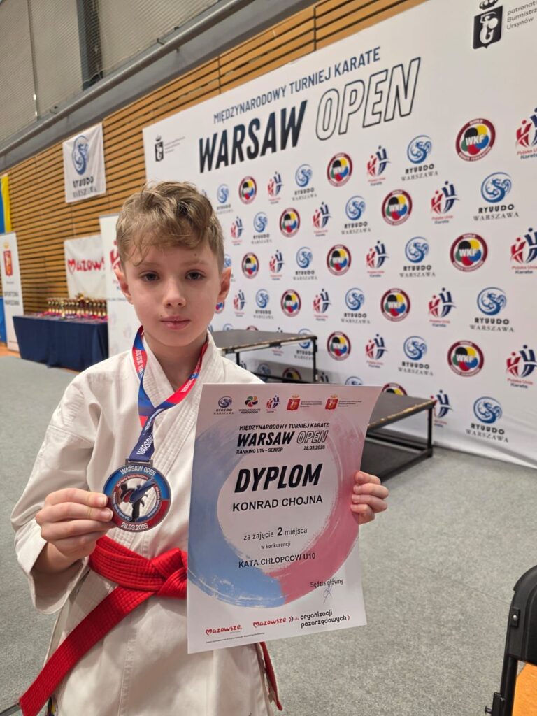 660387812_1802807461073472_2184990709684540599_n-768x1024 Udany weekend dla głubczyckich wojowników! Medale i ogromne sukcesy na matach w Kołobrzegu i Warszawie
