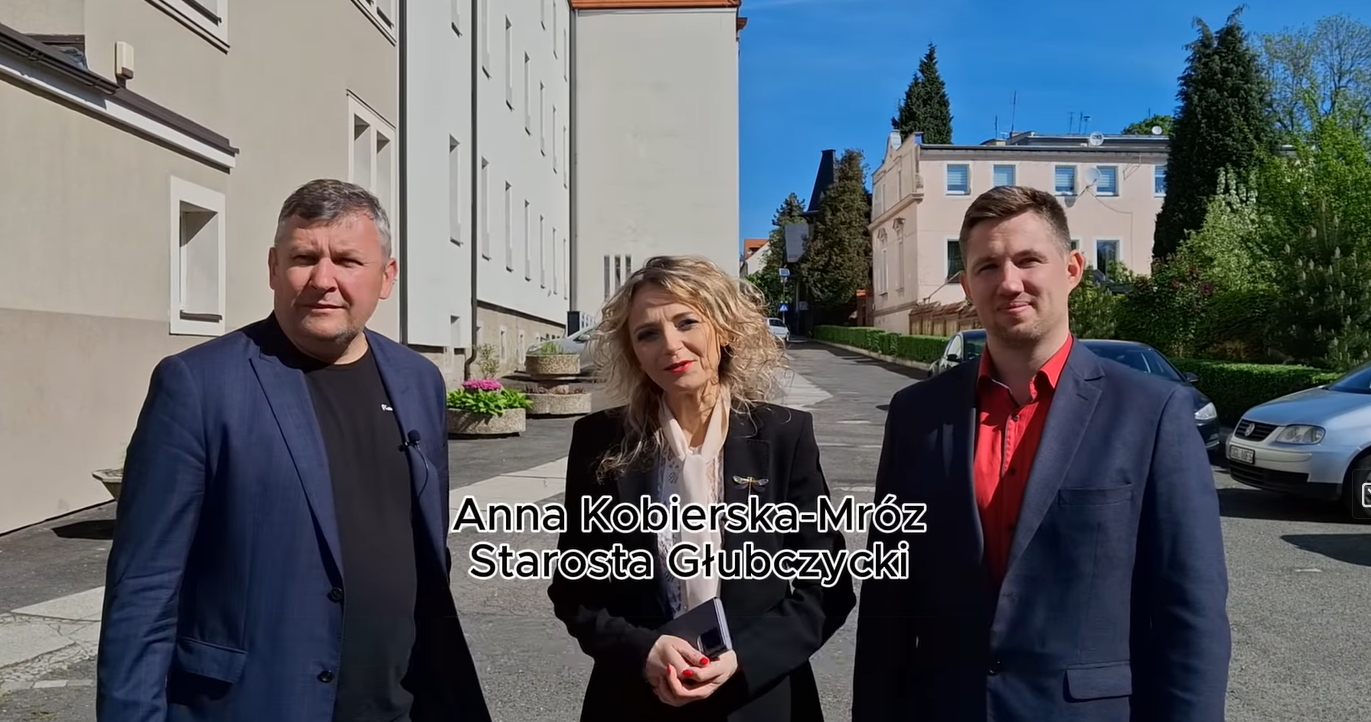 Fundacji LOTTO przekazała 250tyś zł na remont dachu w Zespole Szkół Ogólnokształcących w Głubczycach
