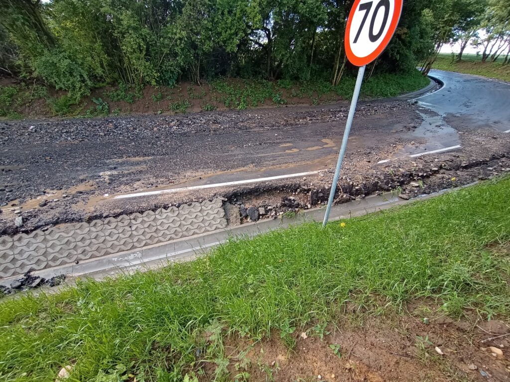 IMG_20250531_171734036-1024x768 Mieszkańcy Gołuszowic oskarżają władze gminy Głubczyce o zaniedbania w sprawie powodzi